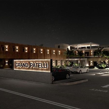 Grand Patelli Hotell Myrina Exteriör bild