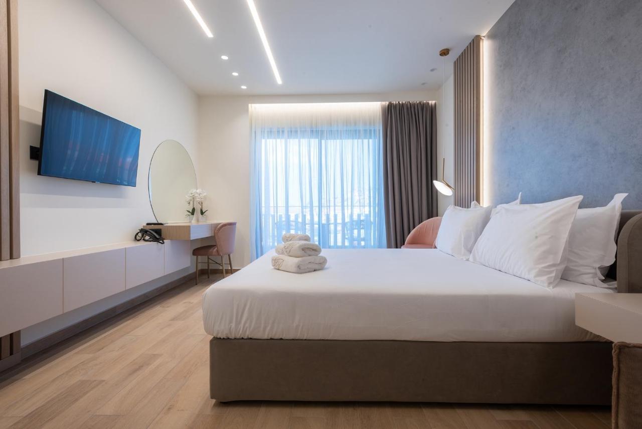 Grand Patelli Hotell Myrina Exteriör bild