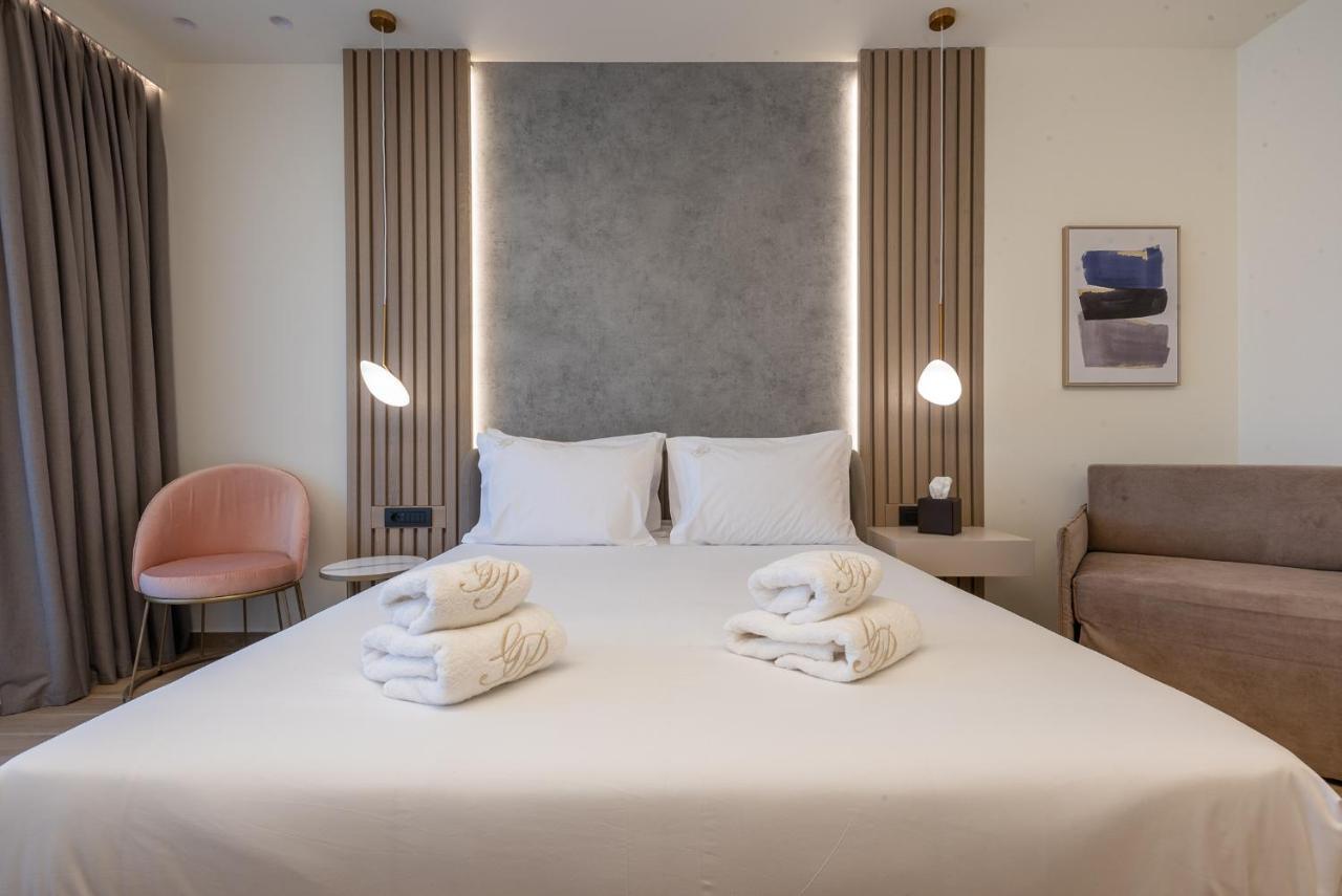 Grand Patelli Hotell Myrina Exteriör bild