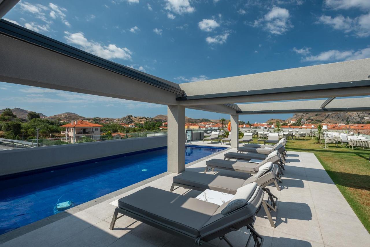 Grand Patelli Hotell Myrina Exteriör bild