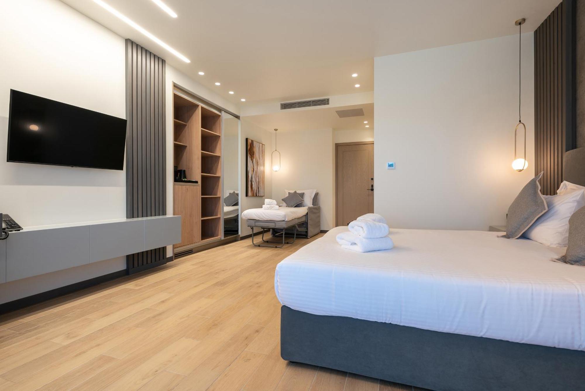 Grand Patelli Hotell Myrina Exteriör bild