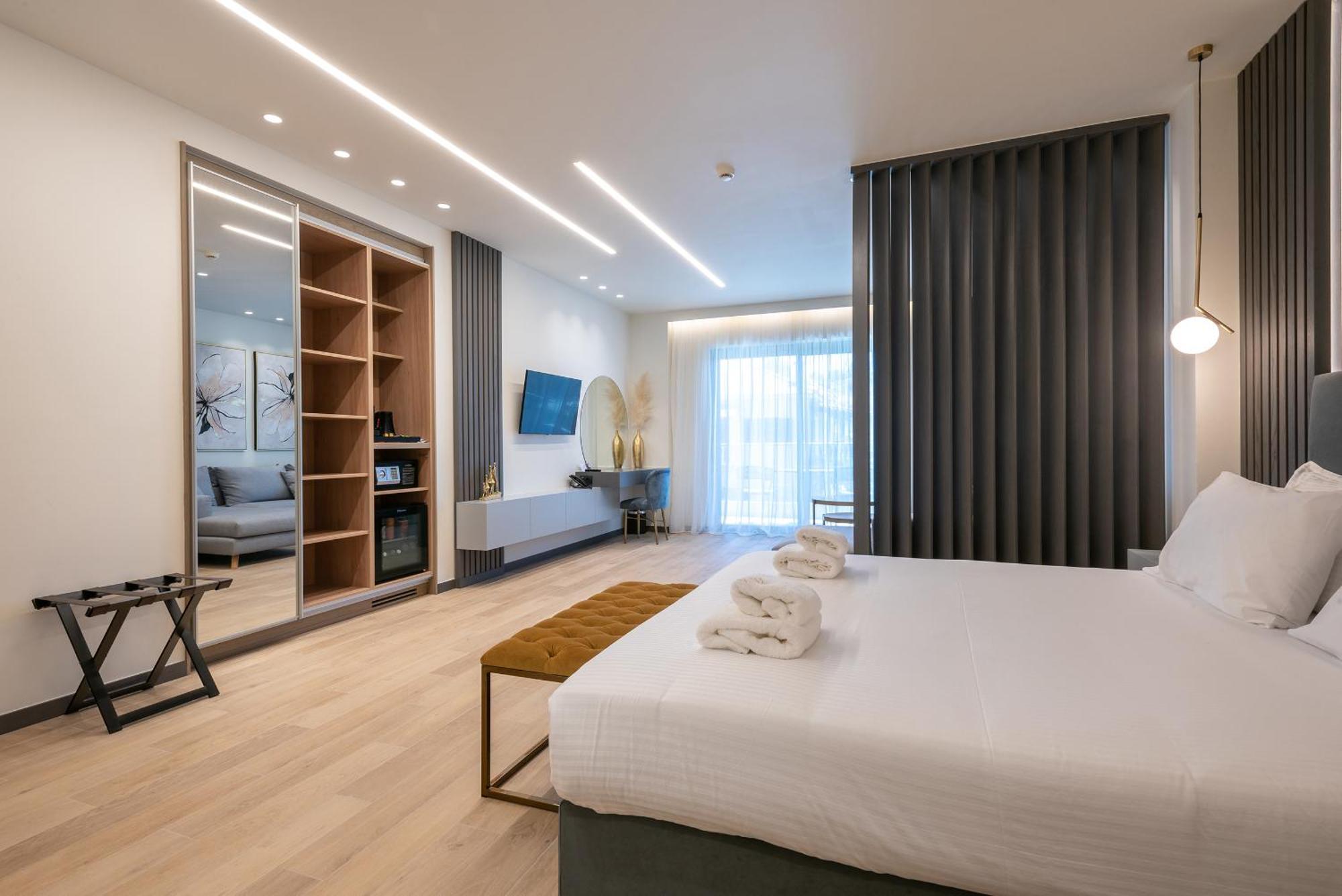 Grand Patelli Hotell Myrina Exteriör bild
